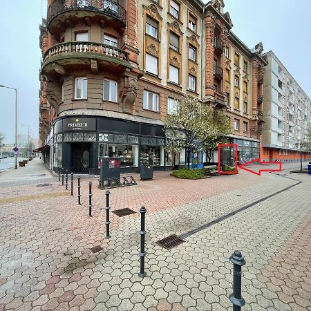 Broadway Apartments B1 Дебрецен Экстерьер фото