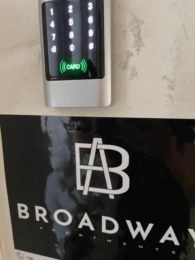 Broadway Apartments B1 Дебрецен Экстерьер фото